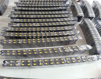 Steel Cable Drag Chain Good Toughness In TL80 Hose Support System